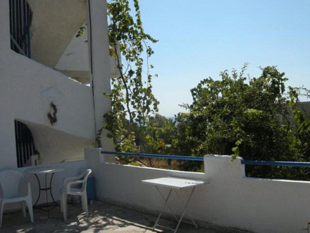 Efrosyni Apartments Agia Marina  Exterior foto